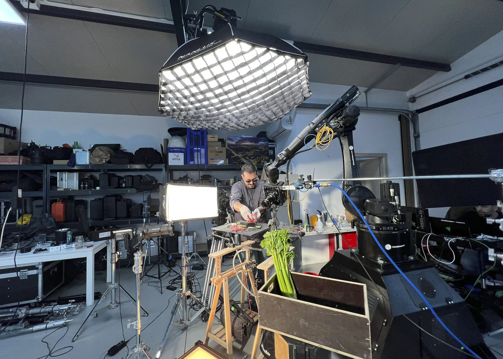Artcore Studio behind the scenes — photograph 44